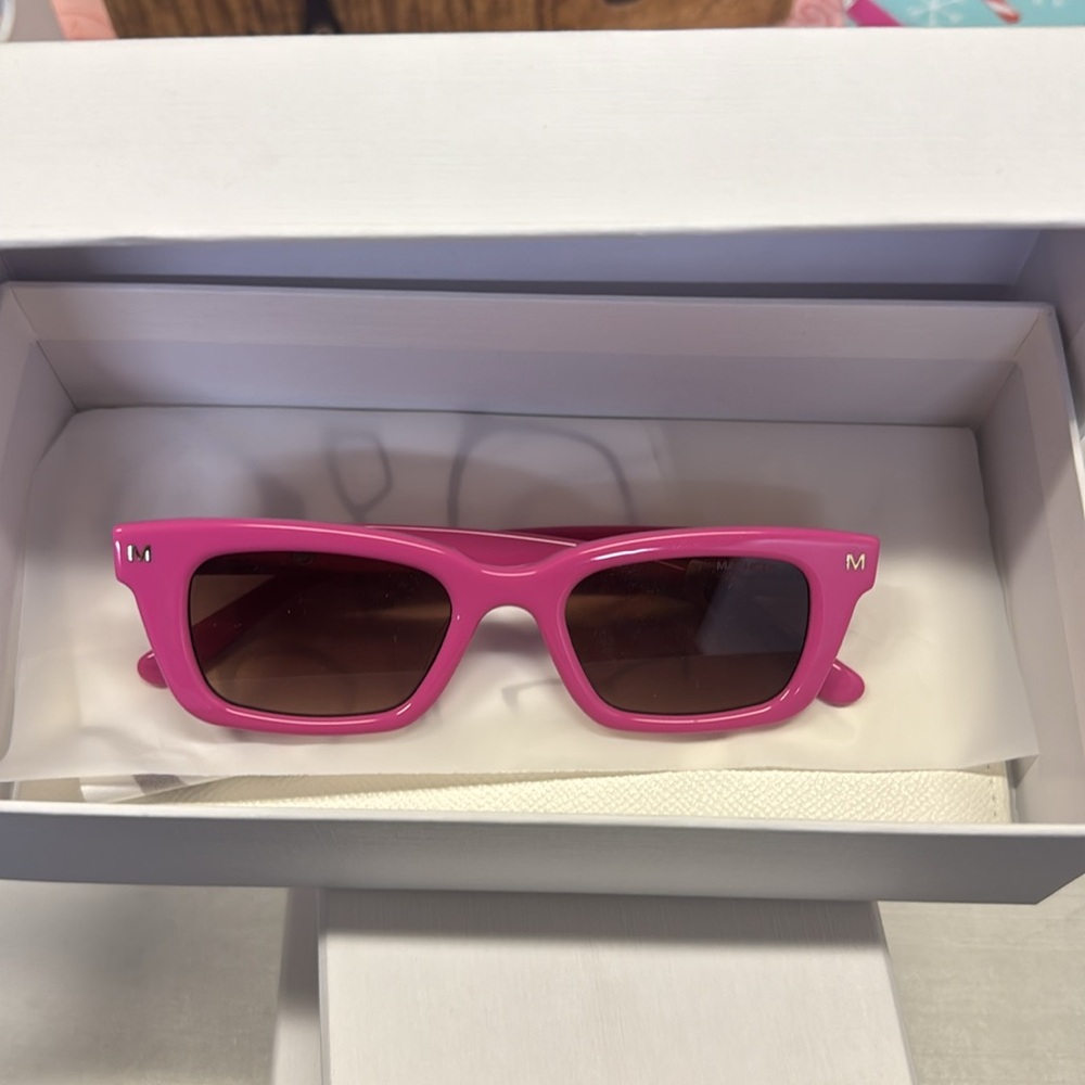 Machete Ruby Sunglasses- Neon Pink - Picture 3 of 4